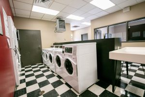 UA Highlands Apartment Laundry Room